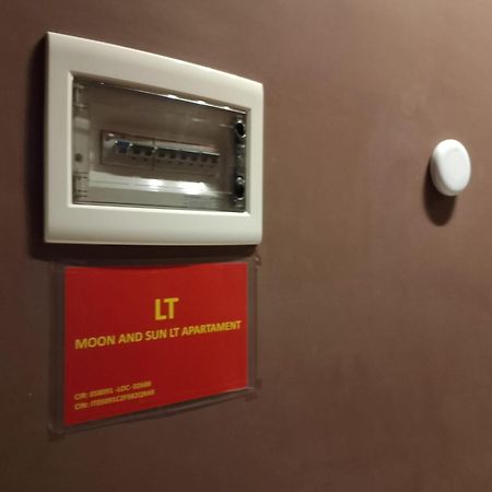 Moon And Sun Lt Apartament Rom Exterior foto